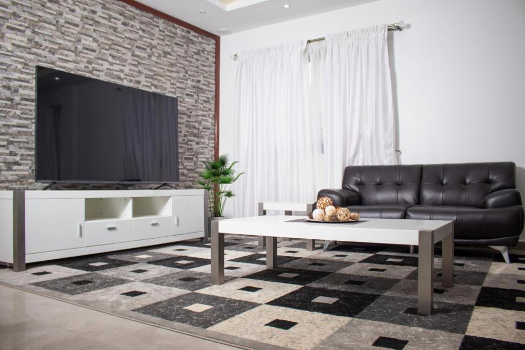 Luxury Suites Chester One Dakar Ngoại thất bức ảnh