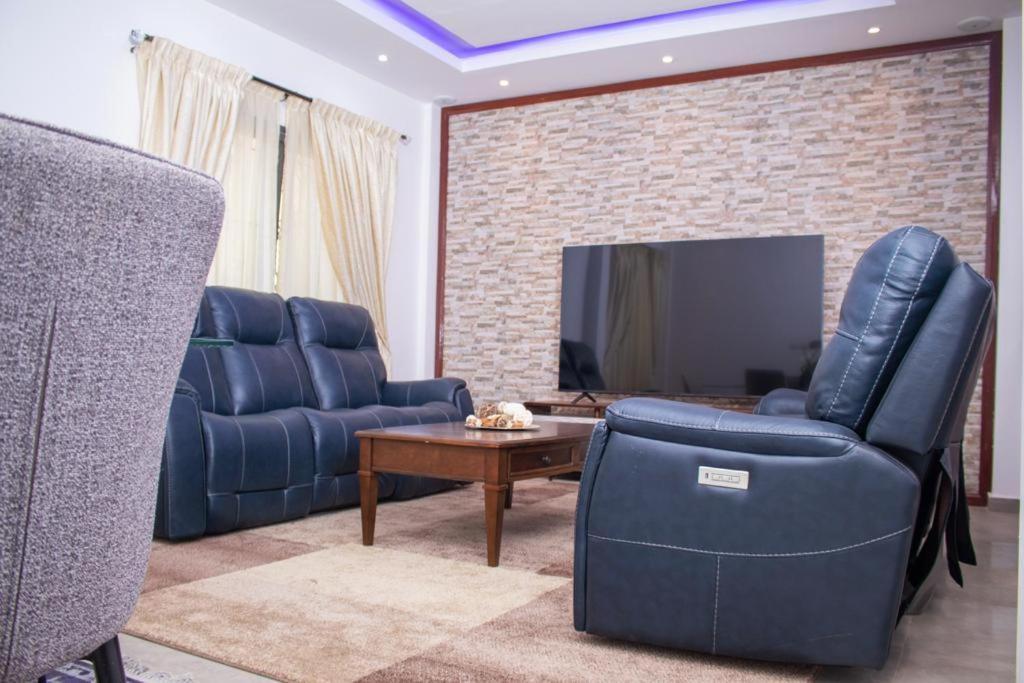Luxury Suites Chester One Dakar Ngoại thất bức ảnh