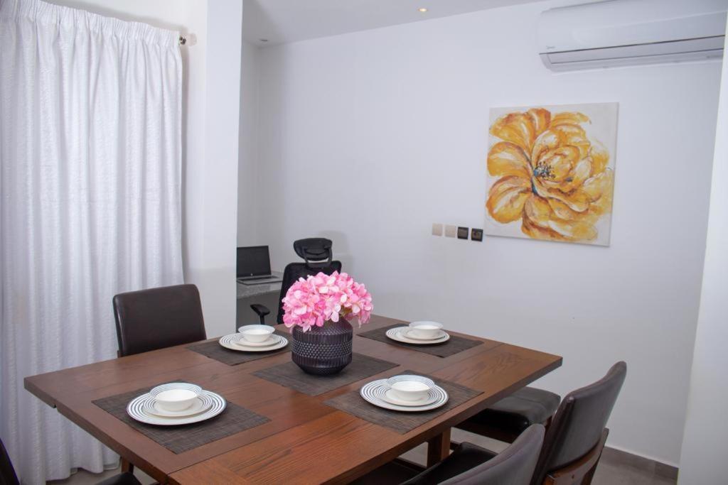 Luxury Suites Chester One Dakar Ngoại thất bức ảnh