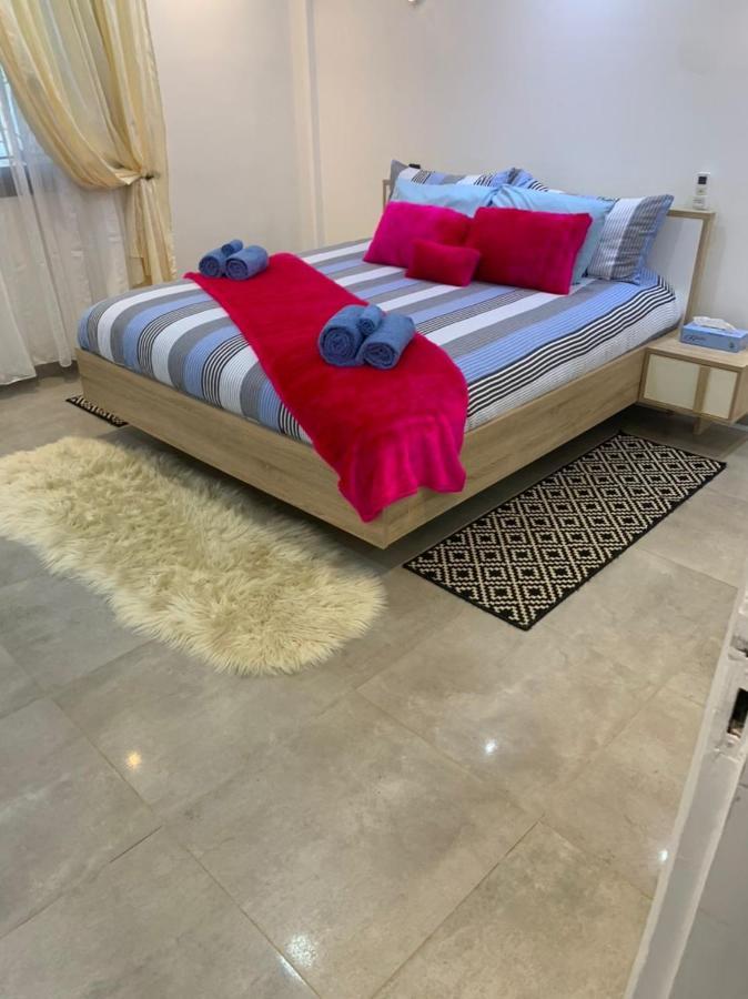 Luxury Suites Chester One Dakar Ngoại thất bức ảnh
