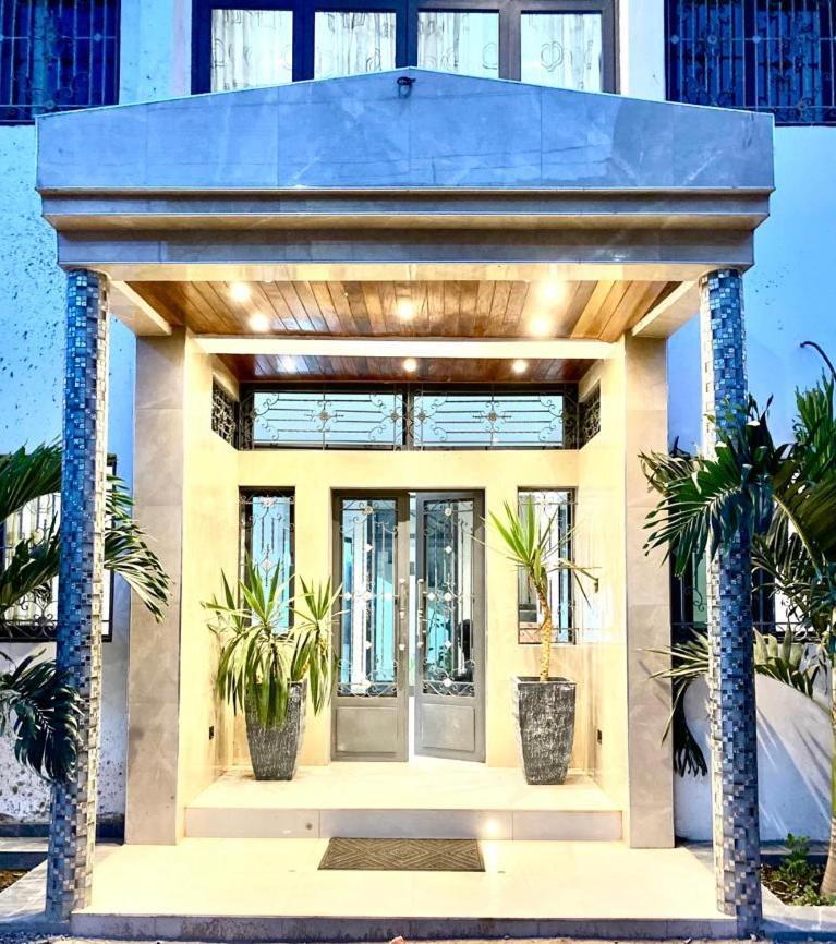 Luxury Suites Chester One Dakar Ngoại thất bức ảnh
